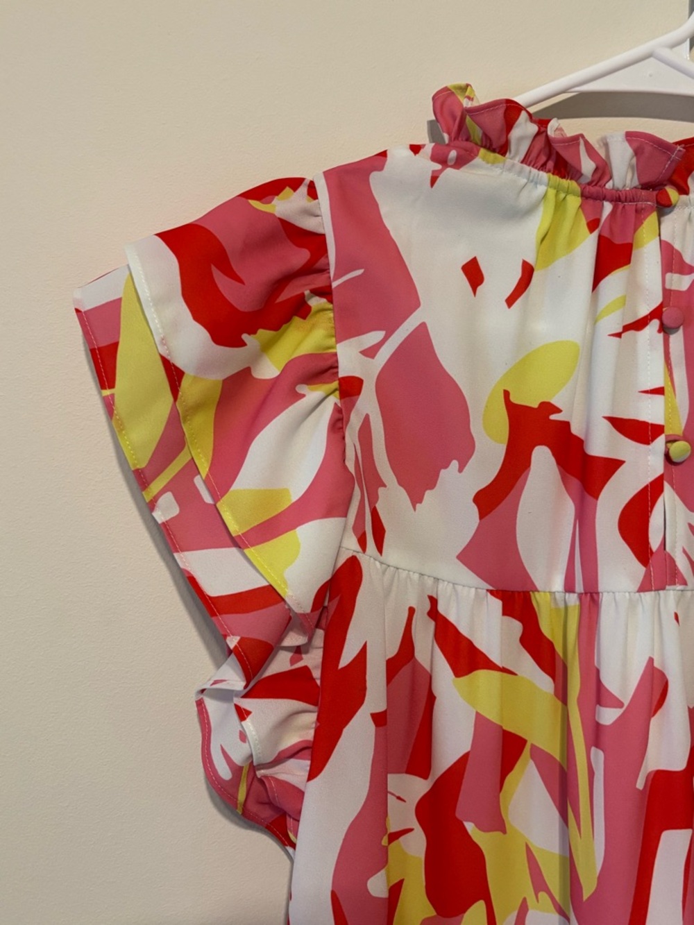 CROSBY by Mollie Burch Pink Floral Tiered Graduation Ruffle Dress Size Small - Picture 10 of 11